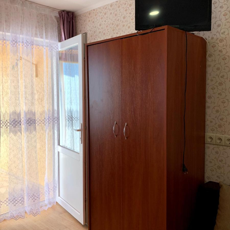 Guest House Santin Chornomorsk Exterior photo