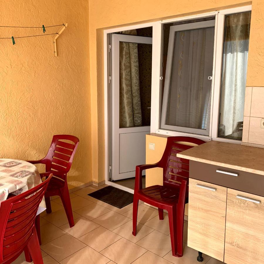 Guest House Santin Chornomorsk Exterior photo