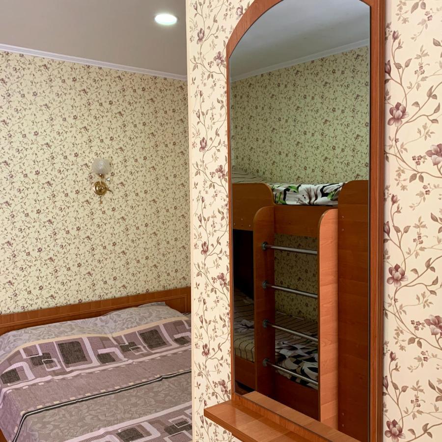 Guest House Santin Chornomorsk Exterior photo